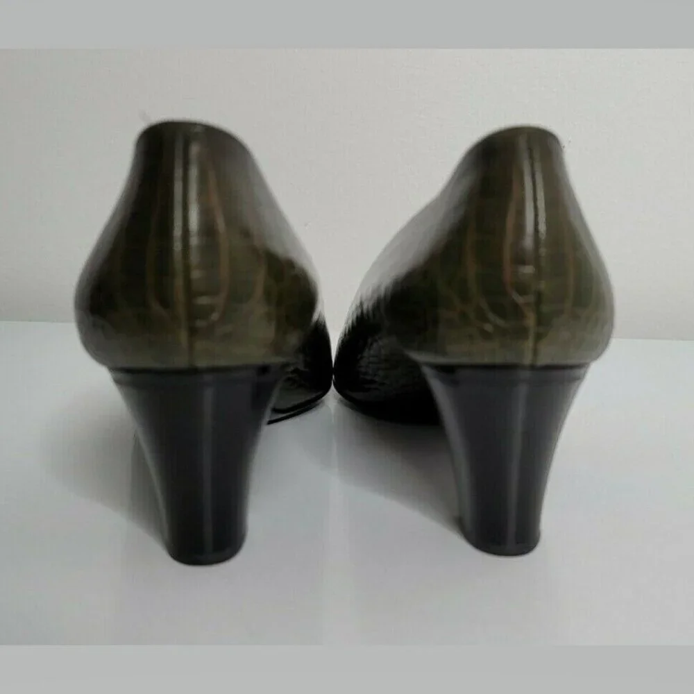 BRUNO MAGLI Womens 7 Green Lizard Print Heels Cuir Leather Pump Shoes Italy Made